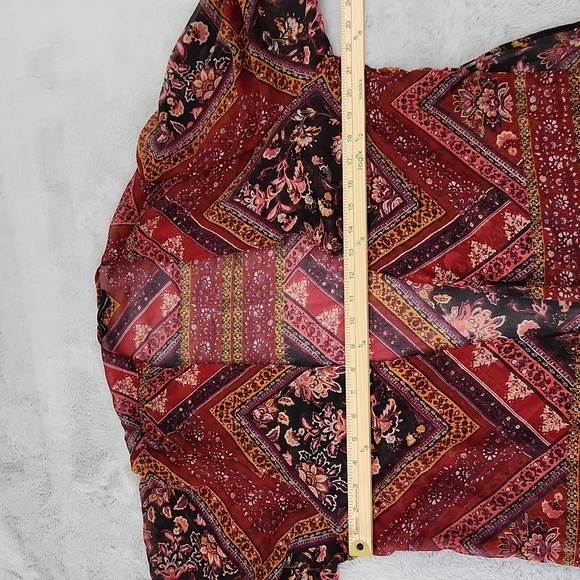 American Eagle BOHO sheer quarter length sleeve pull over - Picture 7 of 11